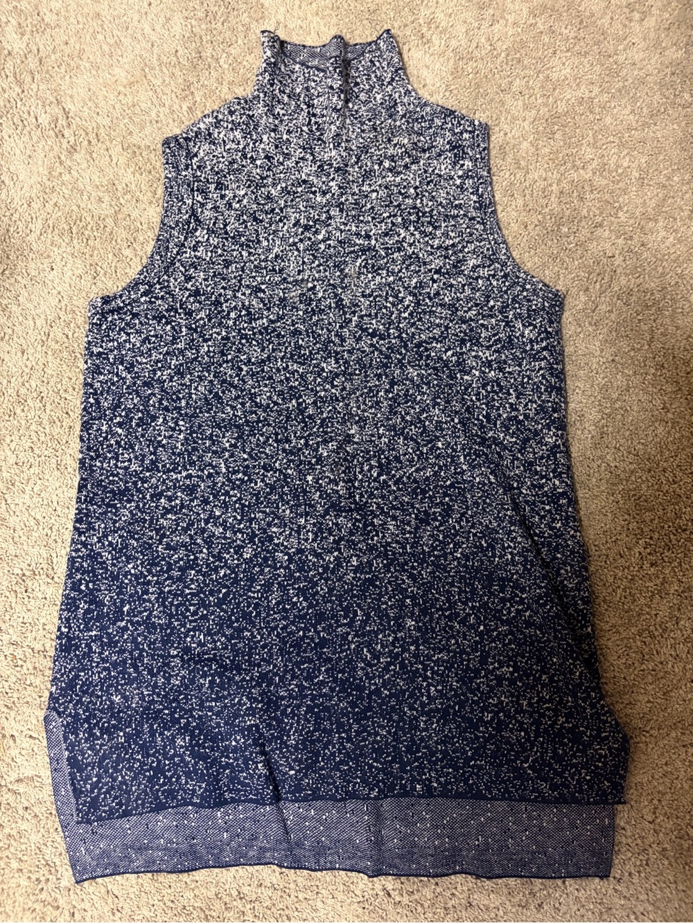 Chico's Navy & White Speckled Turtleneck Sleeveless Sweater